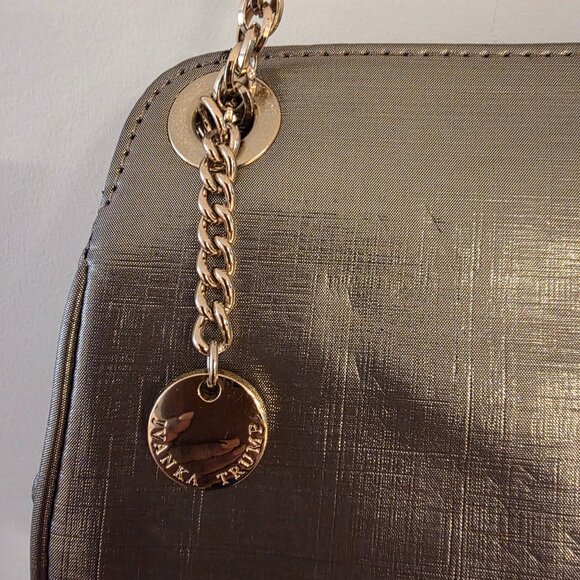 Ivanka Trump Metallic Shoulder Bag โ Elegant & Timeless - Picture 4 of 8